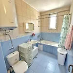 Sunny 1 Apartment *