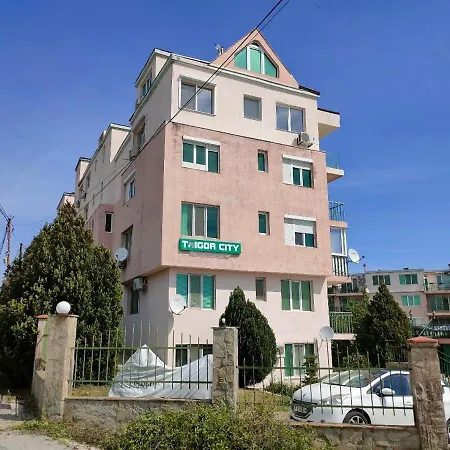 Apartment Sunny 1