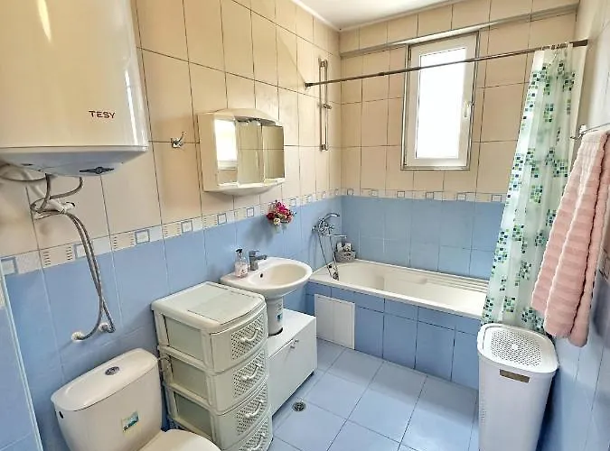 Sunny 1 アパート *