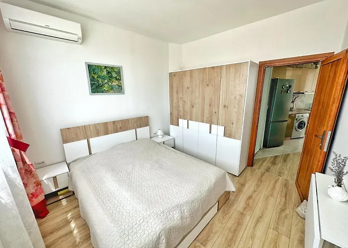 Sunny 1 ヴァルナ